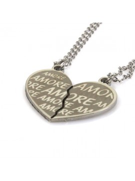 Collana con cuore che si divide con scritta amore