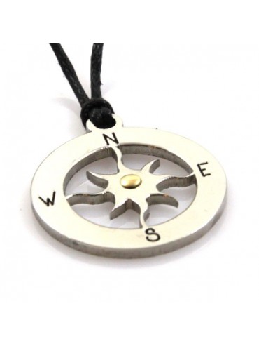 Collana con rosa dei venti in acciaio